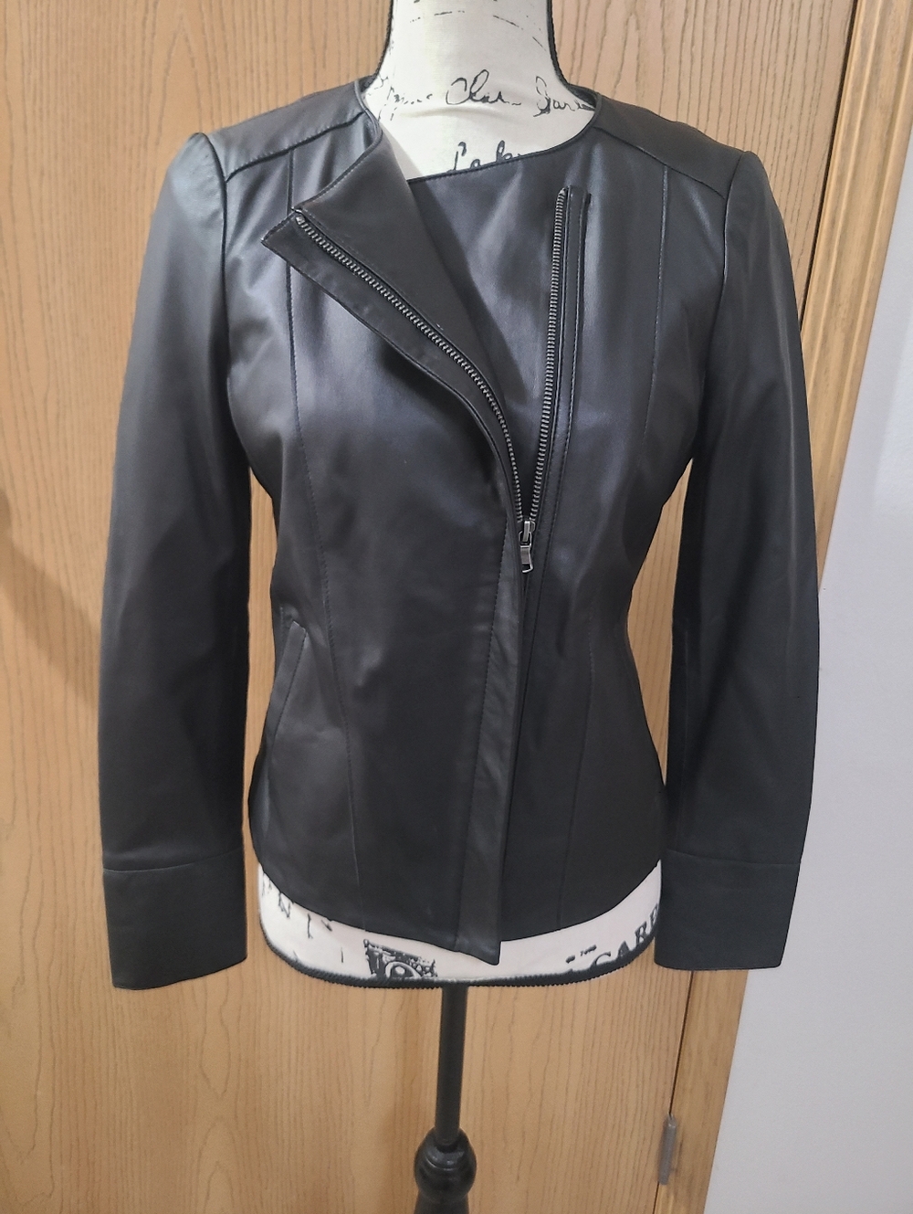 Ecru Black Lamb Leather Bikercore Mobwife Moto Jacket Zipper Blazer
